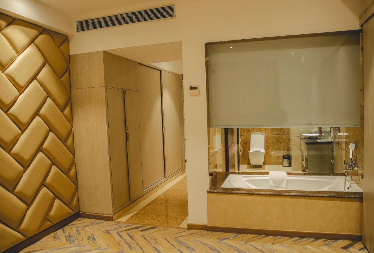 The Orlov Hotel Panipat Ngoại thất bức ảnh