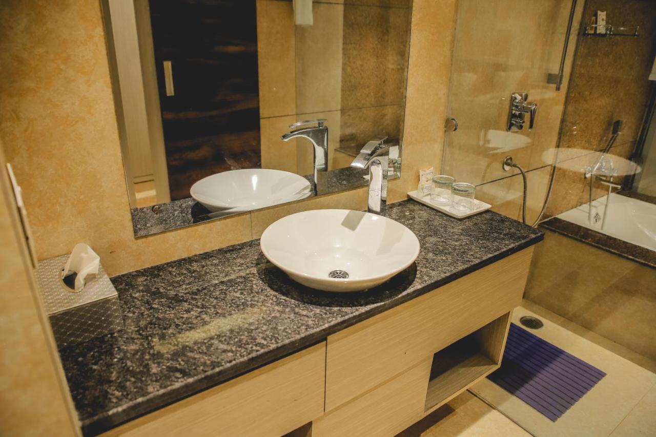 The Orlov Hotel Panipat Ngoại thất bức ảnh