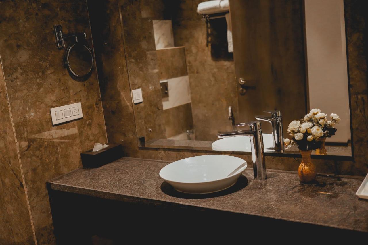 The Orlov Hotel Panipat Ngoại thất bức ảnh