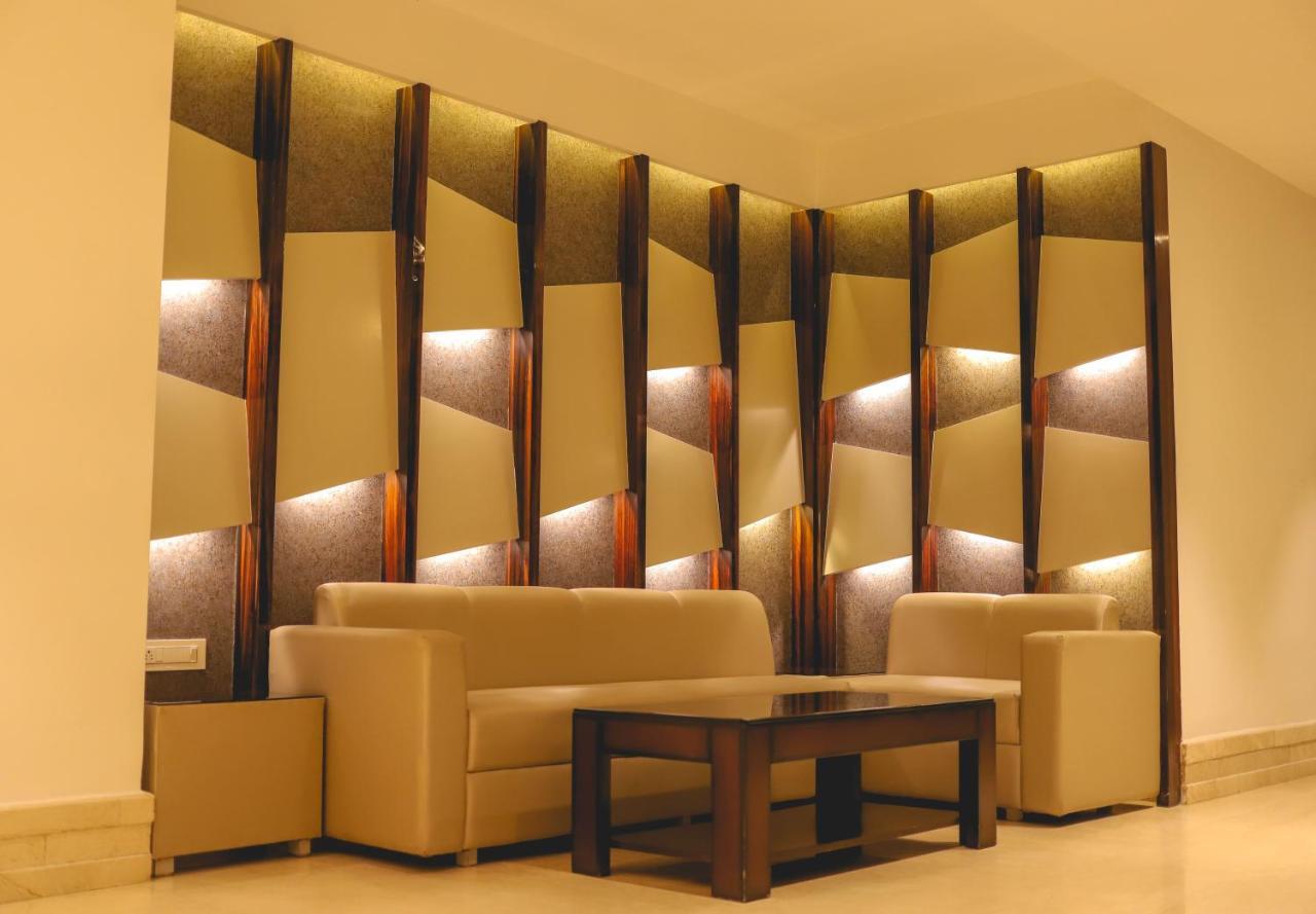 The Orlov Hotel Panipat Ngoại thất bức ảnh